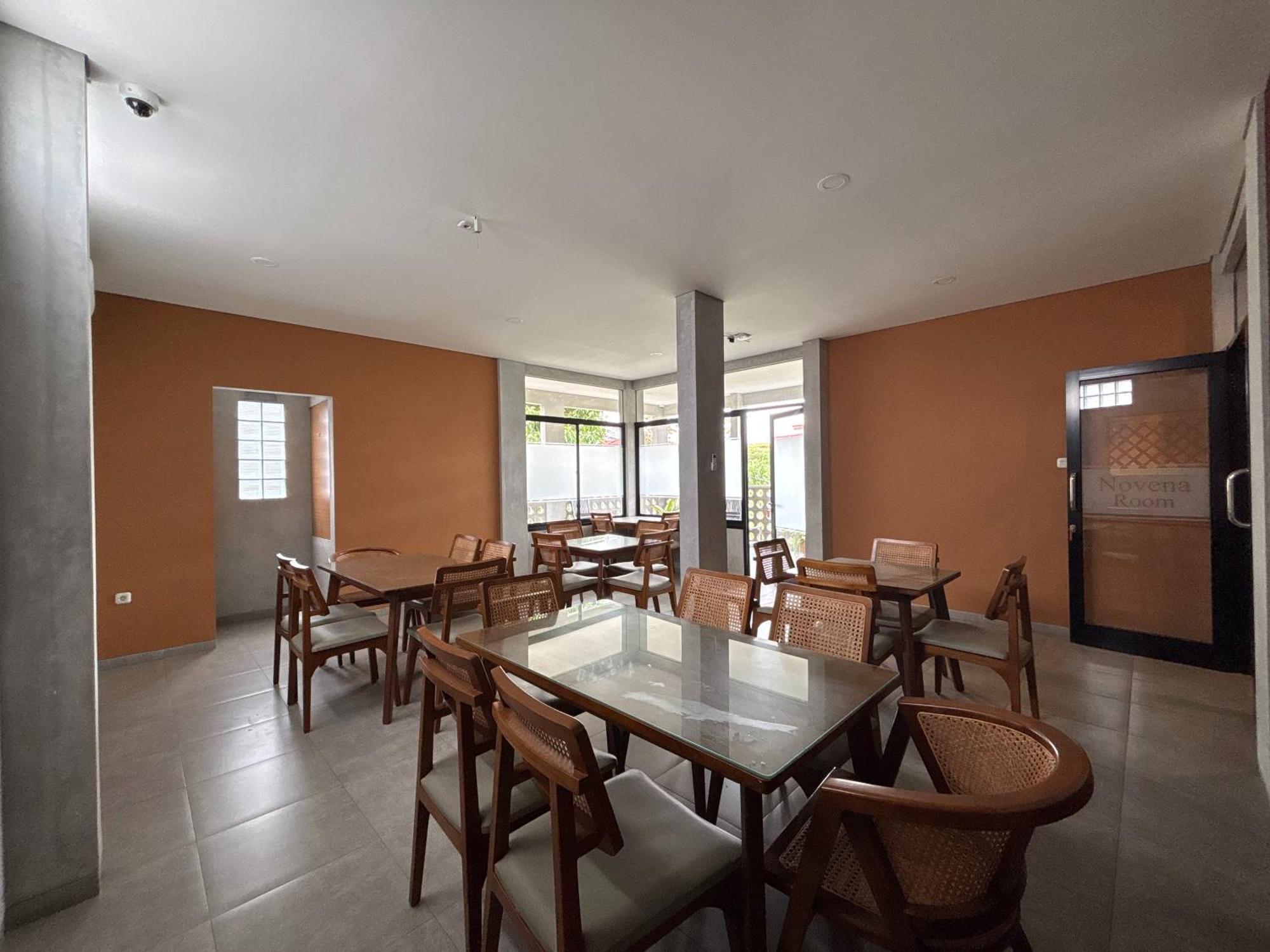 The Cluster Harris Bed and Breakfast Cimahi Εξωτερικό φωτογραφία